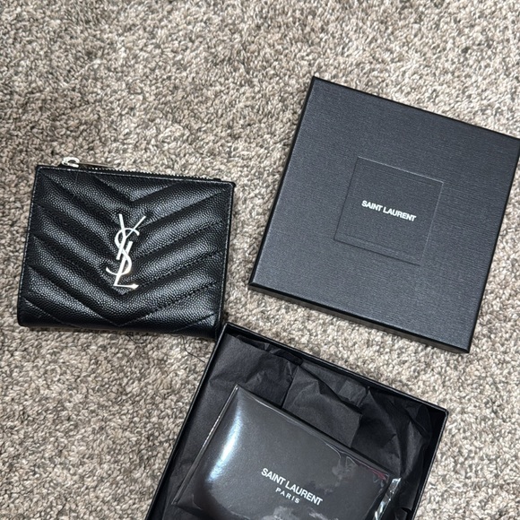 Saint Laurent Black Cassandre Matelassé Bi-Fold Wallet - Picture 2 of 3